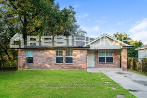 2719 Gertrude Avenue Photo