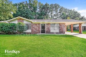 houses for rent in Riverdale