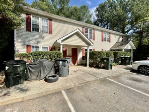 houses for rent in Holly Springs