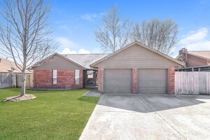 houses for rent in Moore