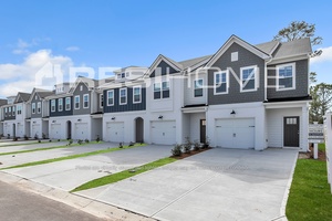 Image of 35 Southport Cir