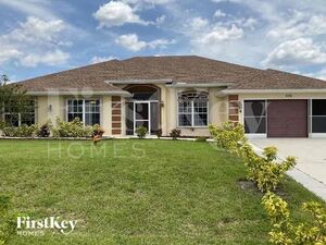 houses for rent in Cape Coral
