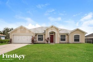 houses for rent in Cape Coral