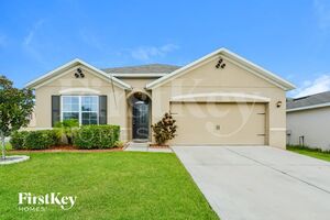 houses for rent in Davenport