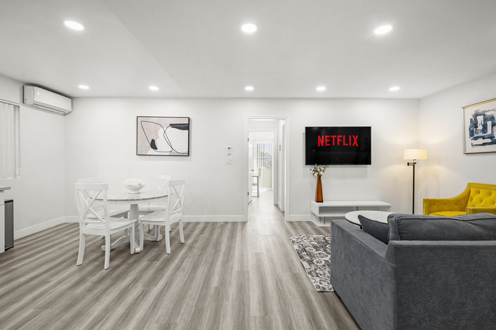 2615 Lake Avenue #1, Altadena, CA, 91001 photo 3