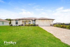 houses for rent in Cape Coral