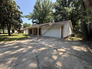houses for rent in Cabot