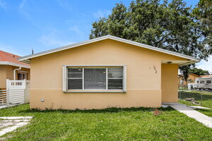 houses for rent in Hollywood
