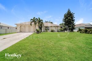 houses for rent in Cape Coral