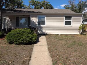houses for rent in Aurora