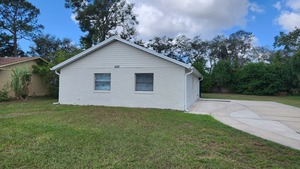 houses for rent in Deltona