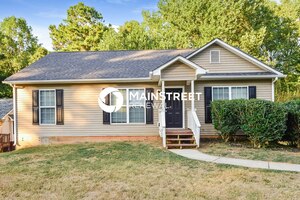 3 Bedroom House – 3068 Brook Ln, Rex, GA 30273