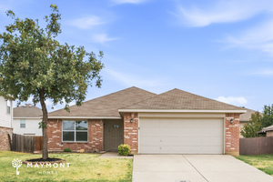 houses for rent in Krum