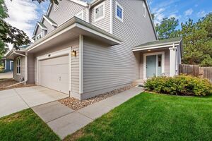 houses for rent in Golden