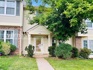 houses for rent in Montclair
