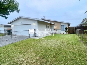 houses for rent in La Puente
