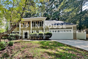 4 Bedroom House – 10035 Feather Sound Ct, Johns Creek, GA, 30022-5089