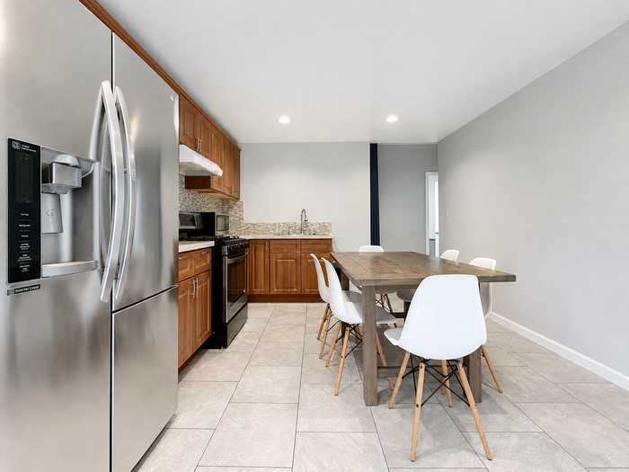 2818 Normandie Ave #1, Los Angeles, CA 90007 photo 5