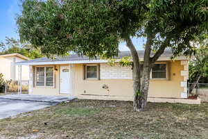 houses for rent in Deerfield Beach
