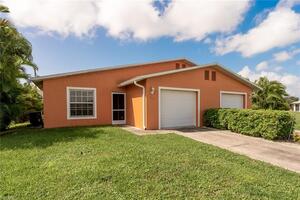houses for rent in Cape Coral