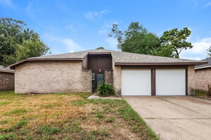 3 Bedroom Rental – 20015 Bishops Gate Ln, Humble, TX, 77338