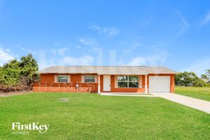 houses for rent in Port Charlotte