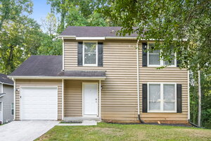 4 Bedroom Rental – 3895 Springleaf Ct, Stone Mountain, GA, 30083