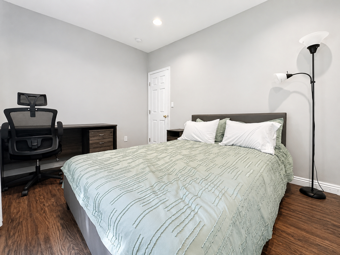 2818 Normandie Ave #4, Los Angeles, CA 90007 photo 3