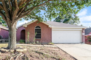 3 Bedroom Rental – 2307 Jefferson Crossing Dr, Conroe, TX, 77304