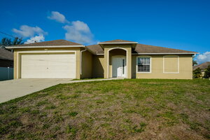 houses for rent in Cape Coral
