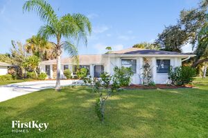 houses for rent in Port Charlotte