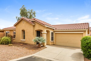 houses for rent in Surprise