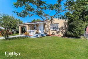 houses for rent in Hollywood