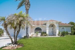 houses for rent in Lehigh Acres