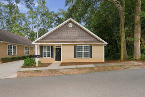 3 Bedroom Rental – 120 Carver St, Fayetteville, GA, 30214