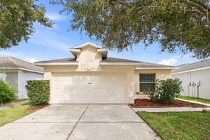houses for rent in Riverview