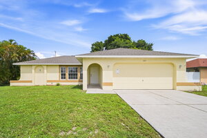 houses for rent in Cape Coral