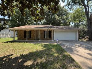 houses for rent in Cabot