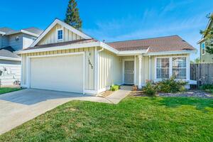houses for rent in Roseville
