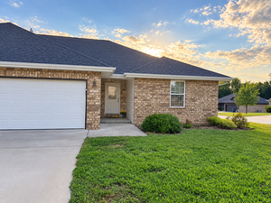 houses for rent in Ozark