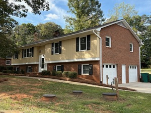 houses for rent in Pfafftown