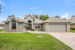 houses for rent in Tavares