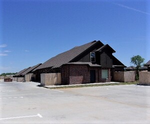 houses for rent in Harrah