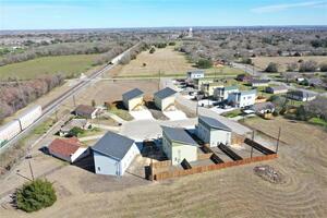 houses for rent in Lockhart