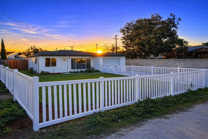 5522 Silver Dr, Santa Ana, CA 92703 photo 3