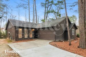 houses for rent in Austell