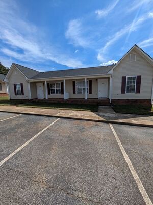 houses for rent in Newton