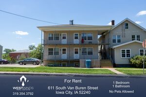 houses for rent in Iowa City