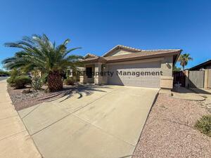 houses for rent in Maricopa