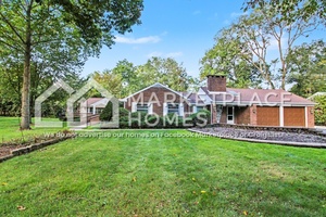 houses for rent in Bloomfield Hills